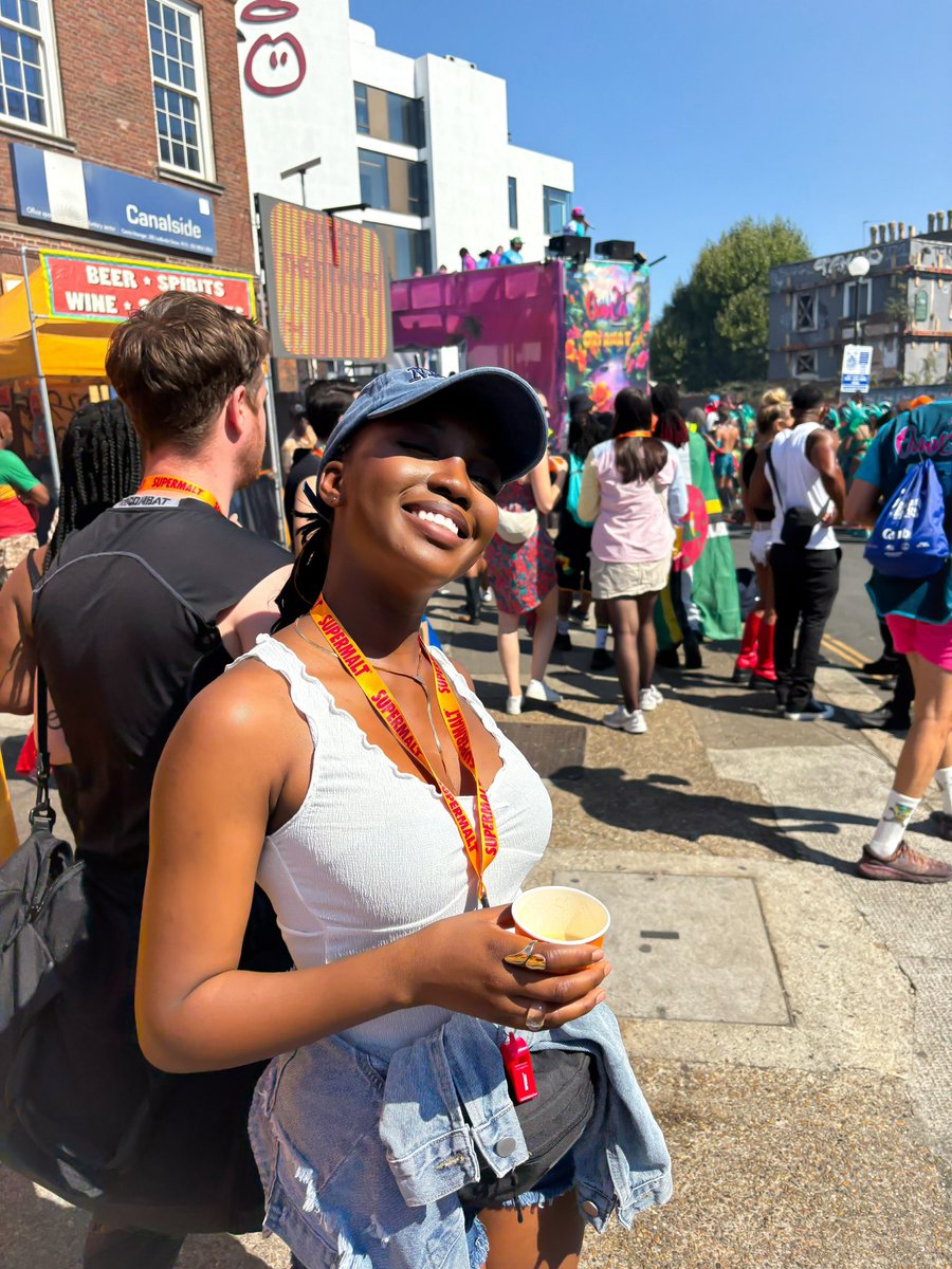 Anikeade tweet media