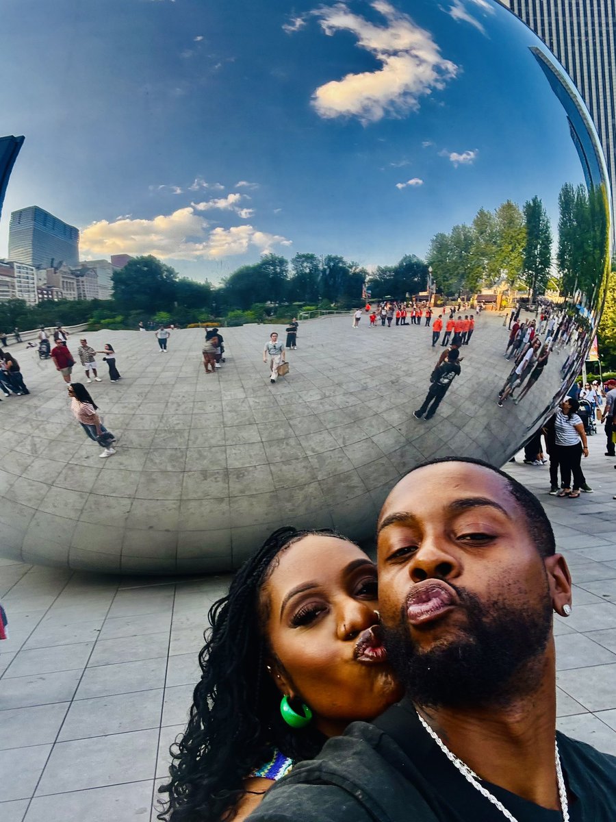 TooCoo2speak's tweet photo. Windy City, she blowing me kisses😘🧡…” https://t.co/Cnu9WugKhc