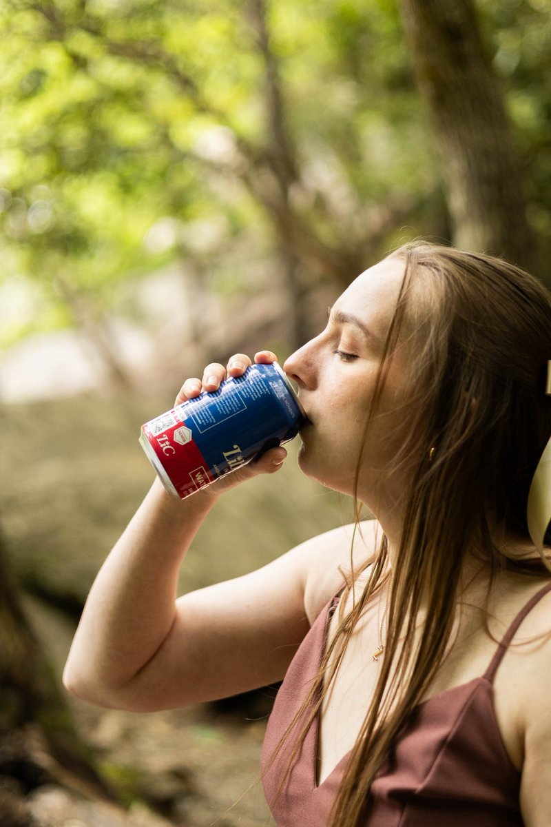 Saying goodbye to our OG can design 🌿
She’s been on hikes, roadtrips, and everywhere in between. 

#DrinkLIC #EndOfAnEra #NatureMeetsLiberty #hiking