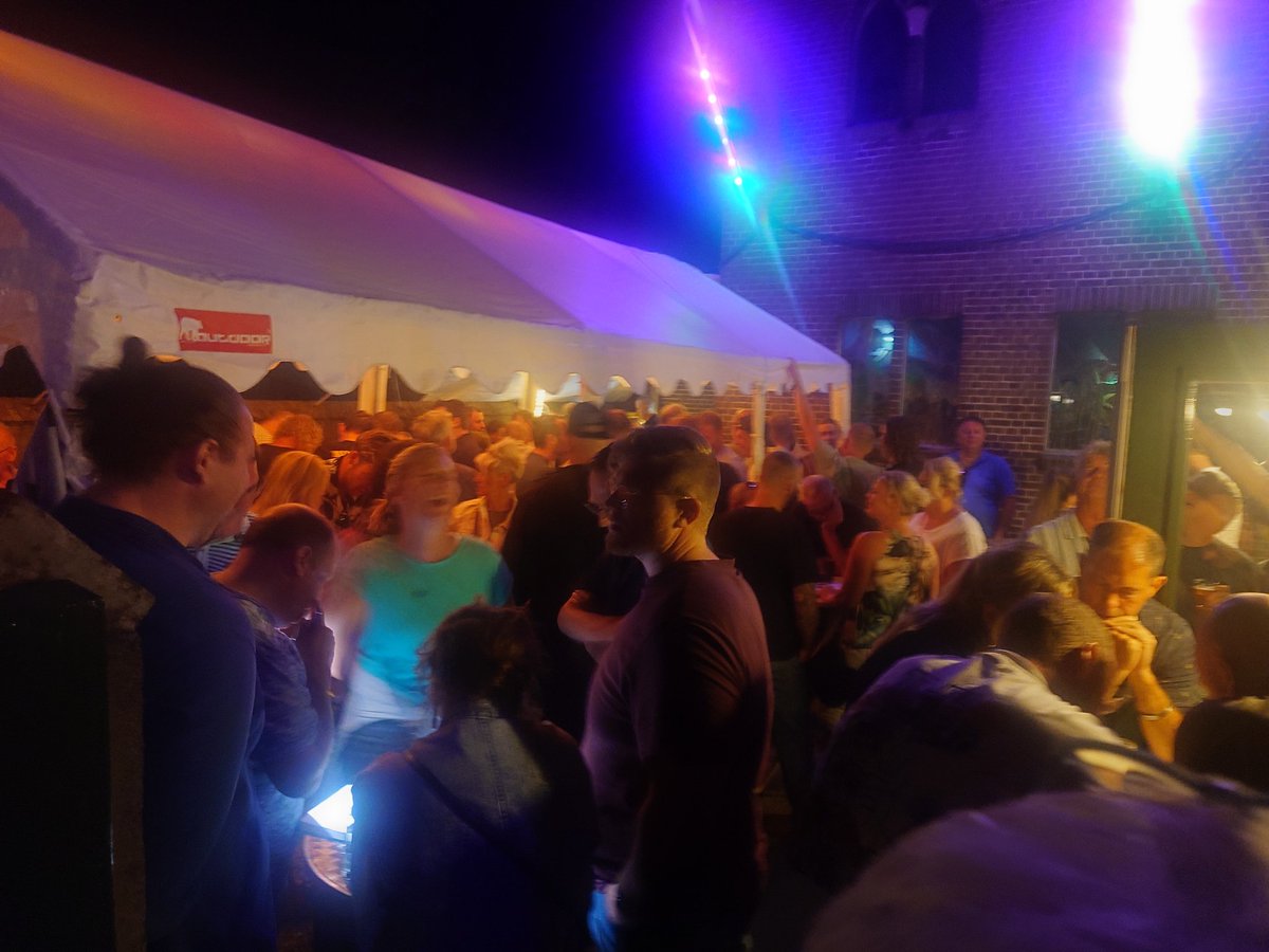 Niet alleen binnen zelf buiten staan we vol