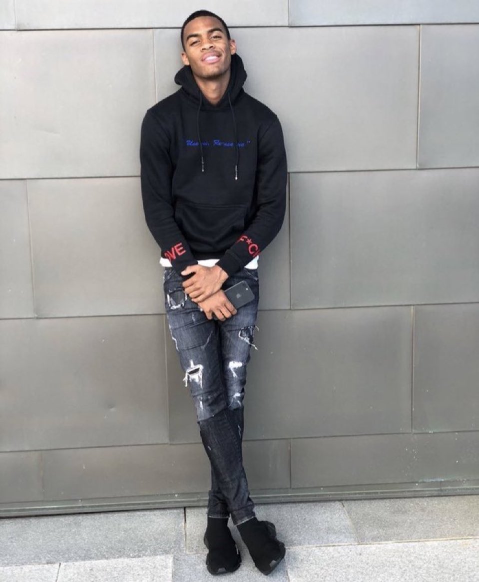 4virgilfc's tweet image. yeah totally