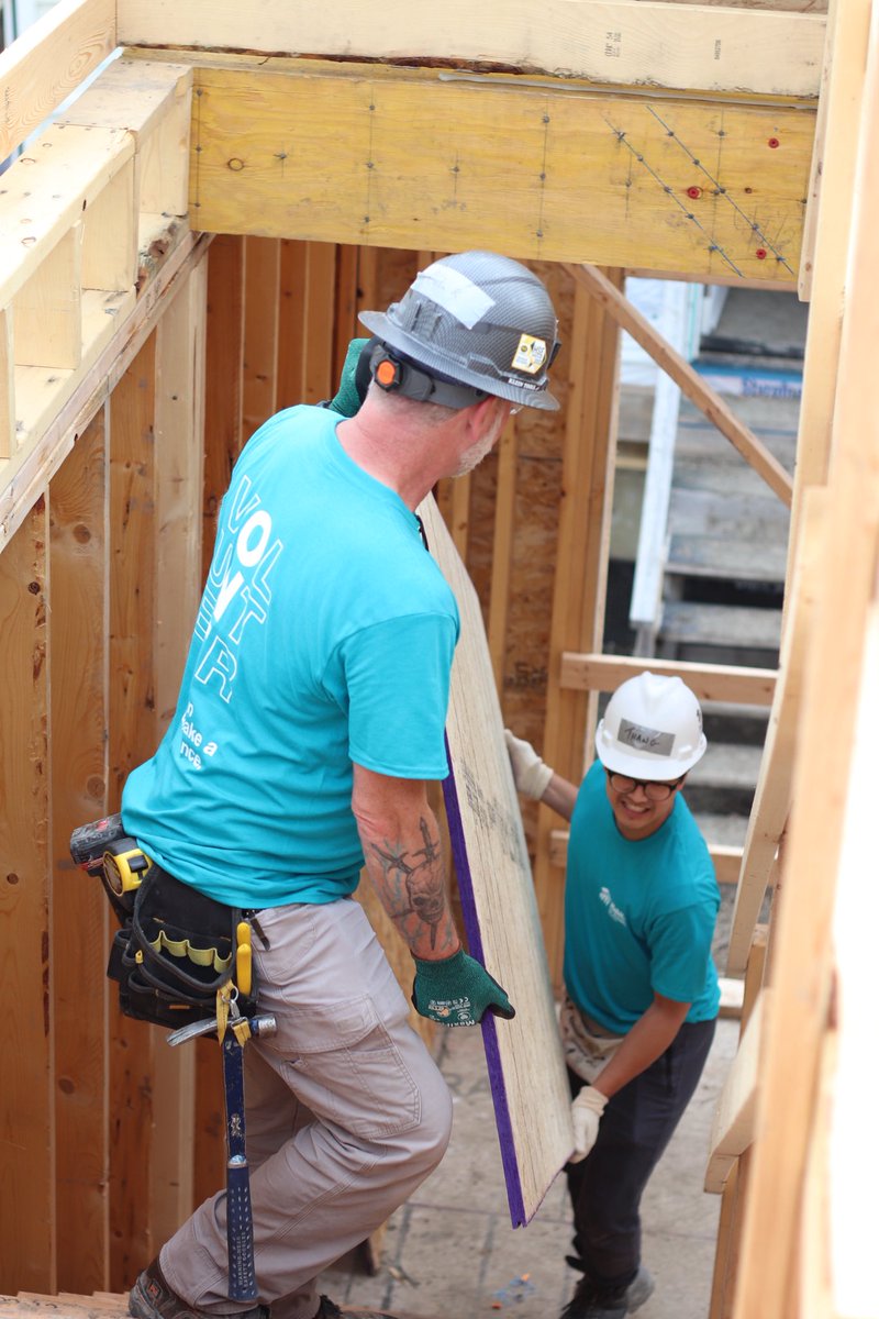 Colin Reynolds tweet media