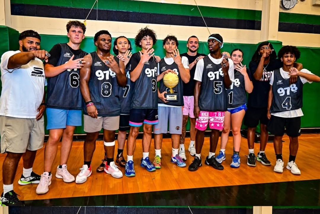 Isaiah Ferguson (@fergyslockedin) on Twitter photo Thank you <a href="/terancemanncpf/">Terance Mann Complete Player Foundation</a> <a href="/terance_mann/">Terance Mann</a> , the coaches and league directors of 978ers League. I am truly grateful! 🙏🏽
Heat=Champions 🏆 Thank you <a href="/terancemanncpf/">Terance Mann Complete Player Foundation</a> <a href="/terance_mann/">Terance Mann</a> , the coaches and league directors of 978ers League. I am truly grateful! 🙏🏽
Heat=Champions 🏆