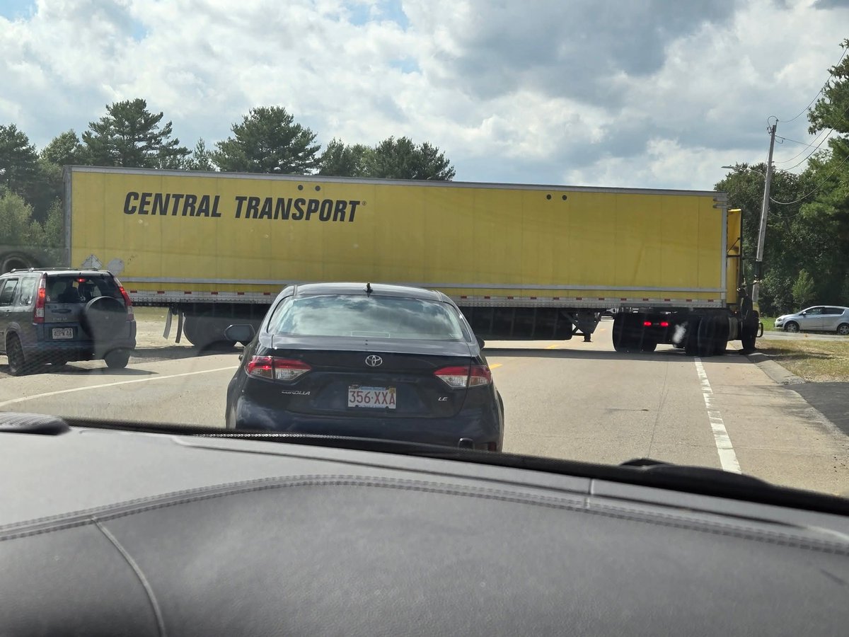 Chester Tam tweet media