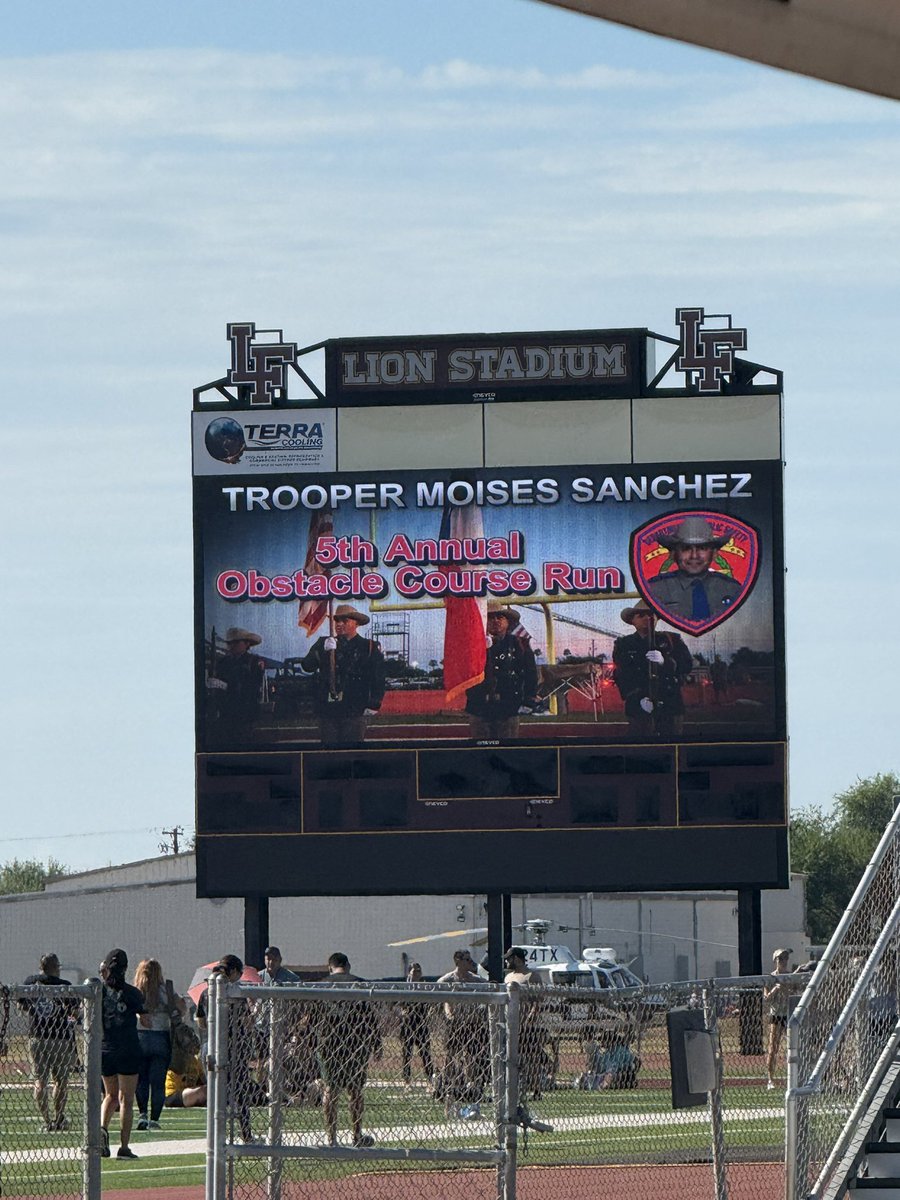 My staff attended the 5th Annual Trooper Moises Sanchez Obstacle Course in La Feria, an event honoring the life and sacrifice of the fallen DPS trooper whose courage and resilience left a lasting impact on our state. Teams carried 10-pound sandbags throughout the course to