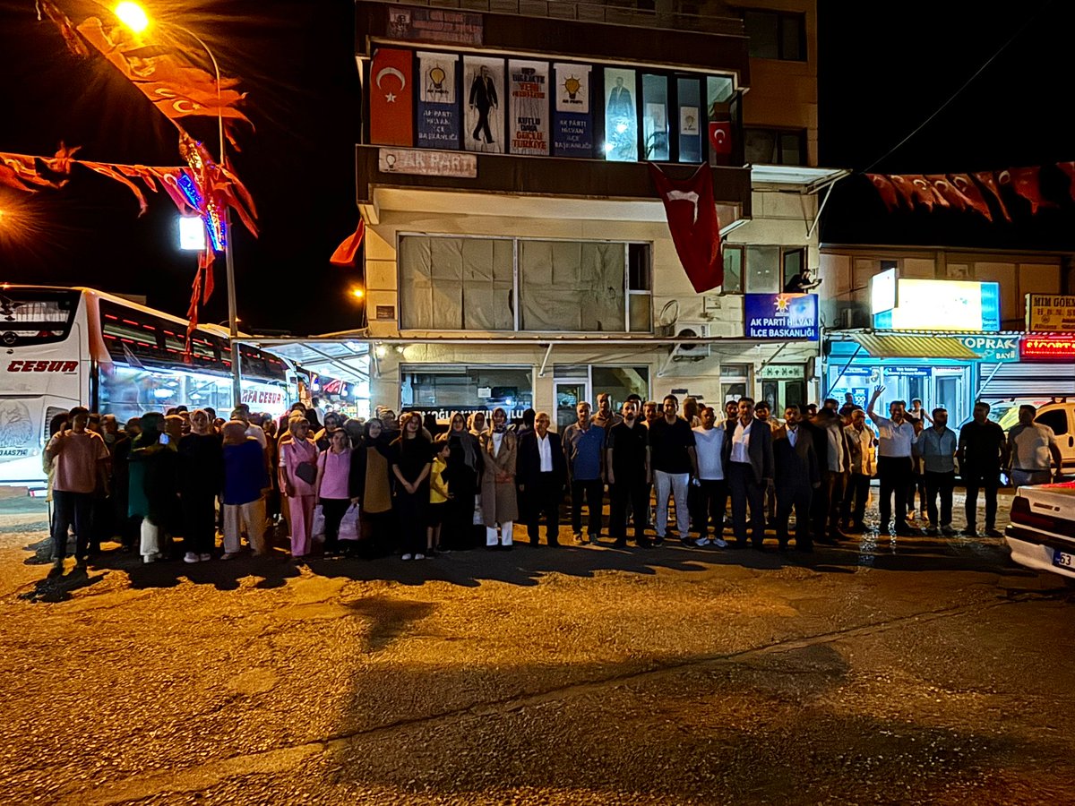 📍 Malazgirt Ruhuyla Yola Çıkıyoruz 🇹🇷

İlçe Başkanımız, 3 kademe yönetimimiz ve gönüllü üyelerimizle birlikte, Malazgirt Zaferi’nin 954. yıldönümünde zafer ruhunu yaşatan kutlu topraklara doğru yola çıkıyoruz.