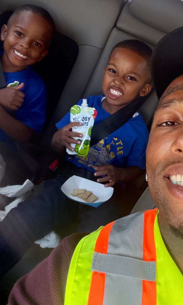 I went from taking pictures in penitentiaries to changing the narrative and picking my sons up with positivity 🦾💙