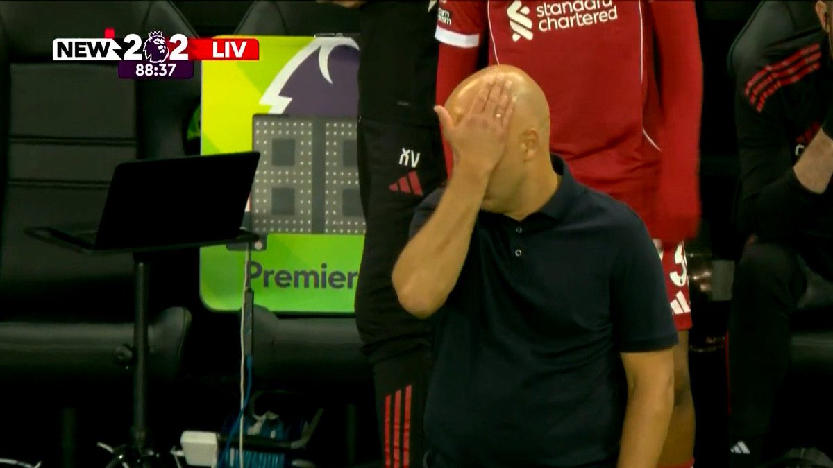 Safe to say Arne Slot has seen enough 🤣

#NEWLIV