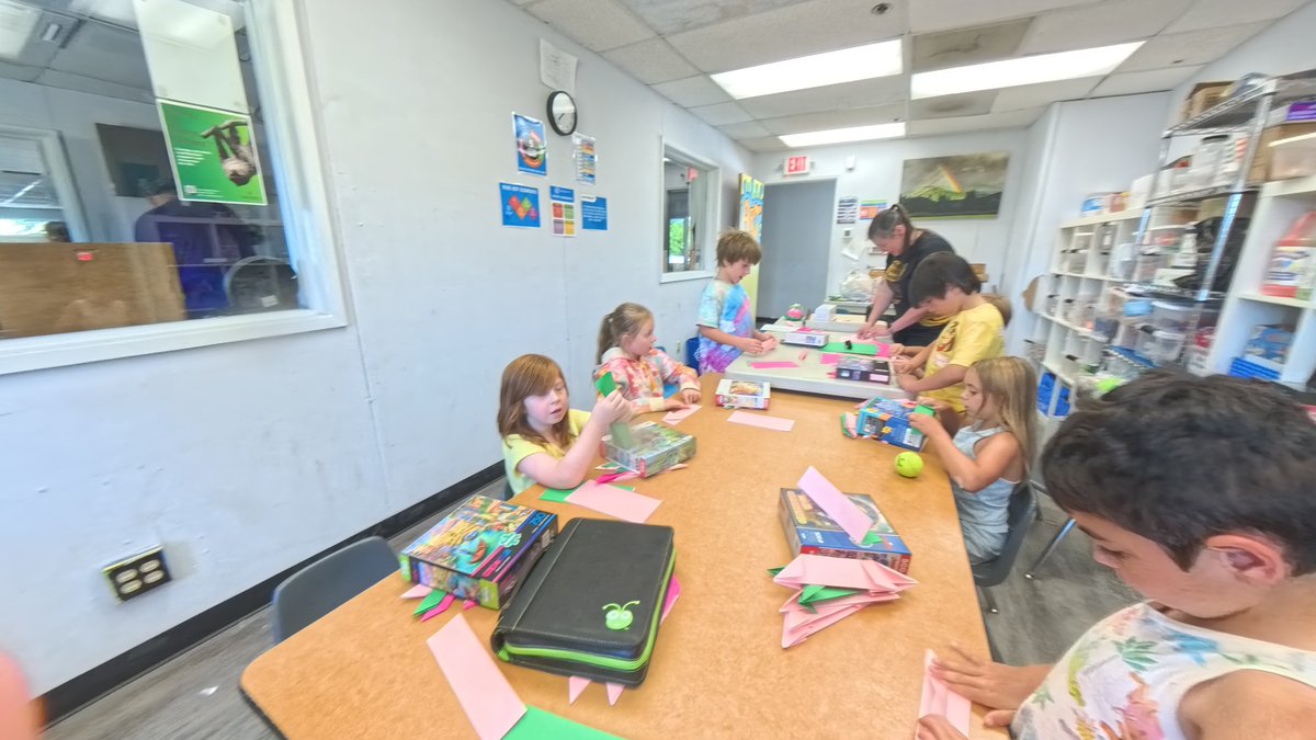 Creativity was glowing at Sedro-Woolley today! 🏮✨
Our Club kids made beautiful lotus lanterns—learning about culture, art, and expressing themselves through color and design. Bright minds making bright things! #BGCSedroWoolley #LotusLanterns #CreativeKids #SummerAtTheClub