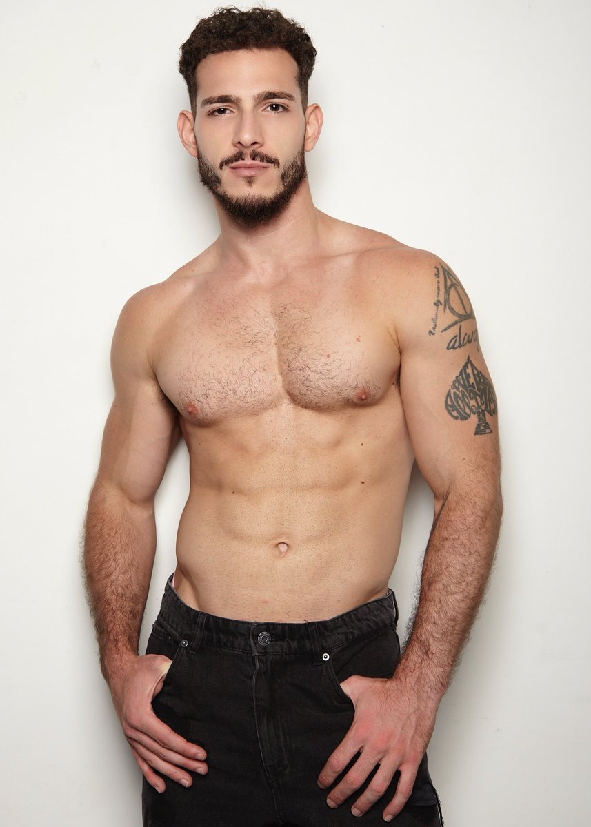 xxrickyhardxx's tweet photo. Outtake from my upcoming photoshoot for @HomoLondon https://t.co/I3VwR9ZspT