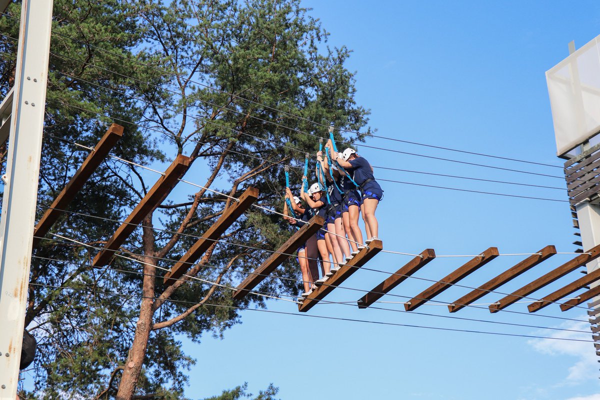 Spent Sunday just a little higher up than The Flats

#StingEm 🐝