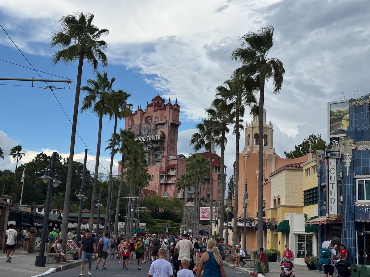Modlifeisgood's tweet image. Updated: our Walt Disney World Useful Info mega-post is live. All the Answers to the Questions you can&apos;t find anywhere else 
#DisneyWorld #WDWtips