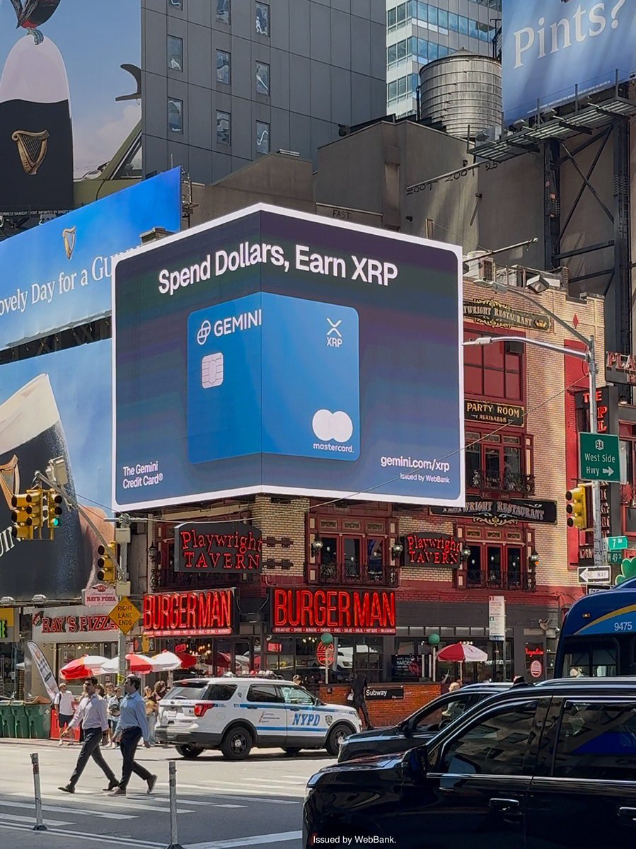 RippleXrpie's tweet photo. 🚨BREAKING: The #XRP-MasterCard is in Times Square! 🇺🇸 https://t.co/sOz5y8156c