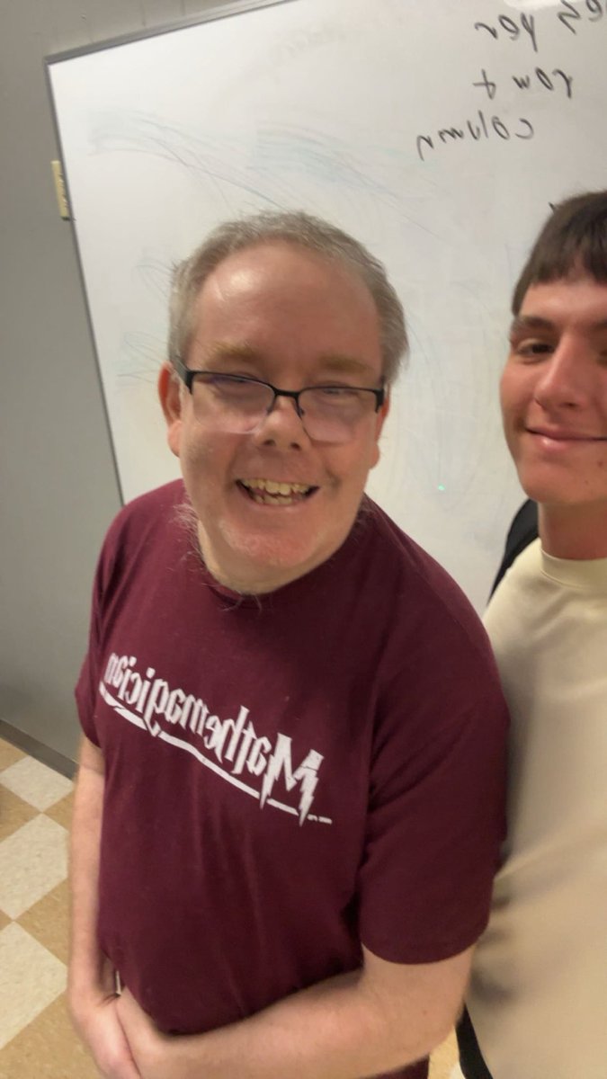 FIRST DAY of CLASS (FALL ‘25) - PIC w PROFS #FIGHTforSCHREINER #d3b #SCACbsb