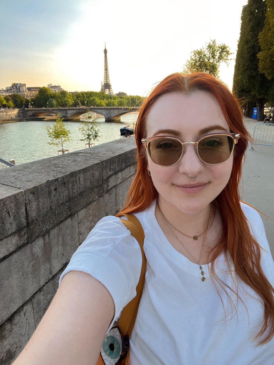 paris gave me more than i ever imagined:
• movie-scene moments
• stolen hours with centuries-old sketches
• notebooks dusted in pastry crumbs

more to come here… and more notes from the raft on a new insta 👀 IG/ka.irl