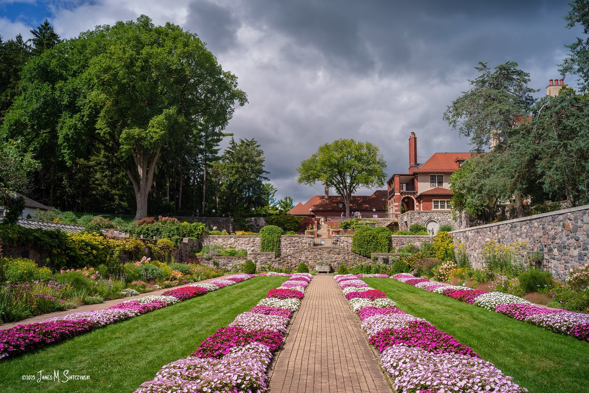James Siatczynski (@jsiatczy) on Twitter photo Cranbrook House and Gardens, Bloomfield Hills, Michigan
<a href="/PureMichigan/">Pure Michigan</a> <a href="/CranbrookHouse/">Cranbrook House</a> @Cranbrookedu <a href="/OakGov/">Oakland County</a> <a href="/OaklandHistory/">Oakland History Center</a> <a href="/MichiganHist/">Michigan's Past</a> Cranbrook House and Gardens, Bloomfield Hills, Michigan
<a href="/PureMichigan/">Pure Michigan</a> <a href="/CranbrookHouse/">Cranbrook House</a> @Cranbrookedu <a href="/OakGov/">Oakland County</a> <a href="/OaklandHistory/">Oakland History Center</a> <a href="/MichiganHist/">Michigan's Past</a>
