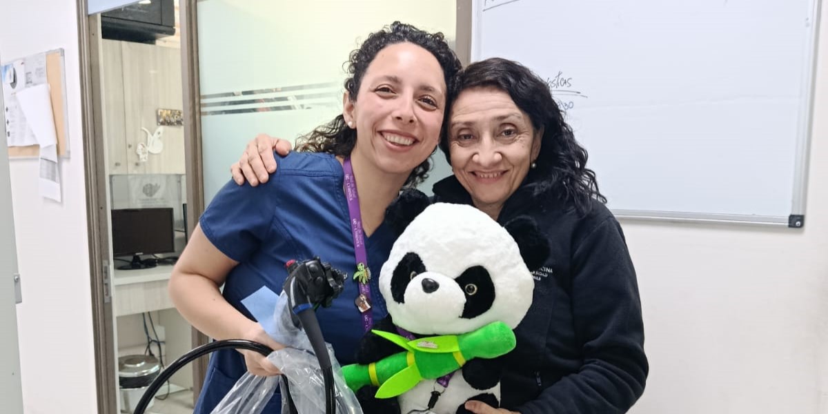 🐼 ¡Conoce a los #PandasViajeros!

Recorren UC CHRISTUS difundiendo buenas prácticas BPSO entre nuestros equipos. 🌱

📸 Interactúa con ellos, comparte tus fotos en X y participa en el concurso para ponerle nombre.

Conoce más información aquí: bit.ly/4p076Ez