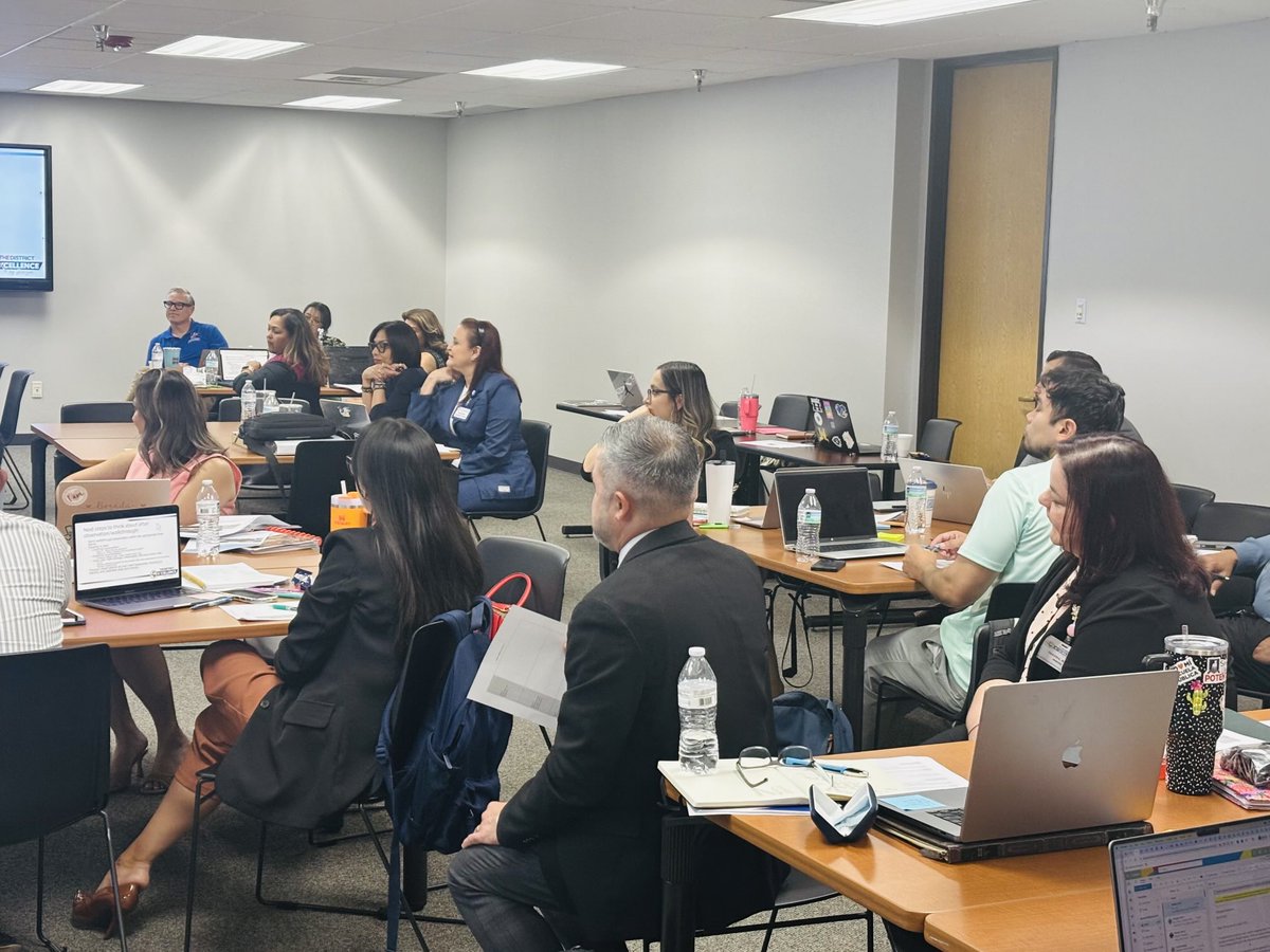 Bobbi R. Garcia (@b_russ_garcia) on Twitter photo ✨ 📚 It’s always a great day adding tools to our campus administrators’ toolbox ⚒️ 🏫 Love a day of learning & growing! 💡 <a href="/Ysleta_HR/">Ysleta ISD_HR</a> <a href="/BrendaChR1/">Brenda Chacon-Robles, Ed.D.</a> <a href="/JMacias_CI/">Jessica Macias</a> #LeadershipMatters in <a href="/YsletaISD/">Ysleta ISD</a> ❤️🖤 ✨ 📚 It’s always a great day adding tools to our campus administrators’ toolbox ⚒️ 🏫 Love a day of learning & growing! 💡 <a href="/Ysleta_HR/">Ysleta ISD_HR</a> <a href="/BrendaChR1/">Brenda Chacon-Robles, Ed.D.</a> <a href="/JMacias_CI/">Jessica Macias</a> #LeadershipMatters in <a href="/YsletaISD/">Ysleta ISD</a> ❤️🖤