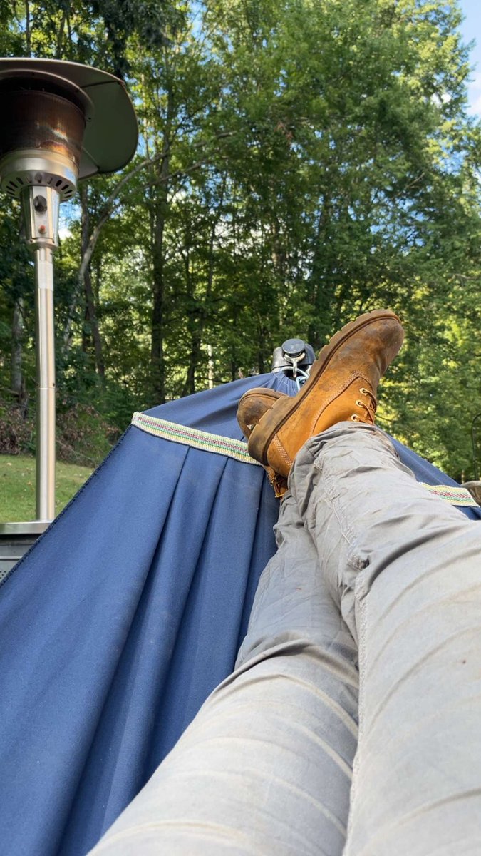 It’s really a Monday was sitting on my hammock after work and boom it started raining 😭 like be so fr