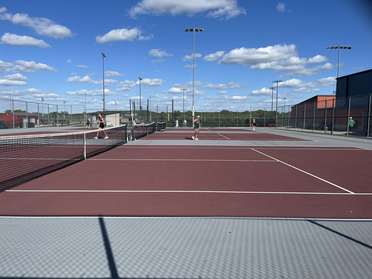 Back on the tennis courts on another beautiful evening as Oskaloosa hosts #2 Pella in LHC play.