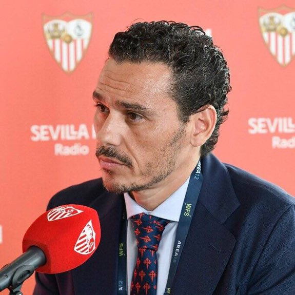 Nunca te perdonaremos lo que has hecho con el Sevilla.