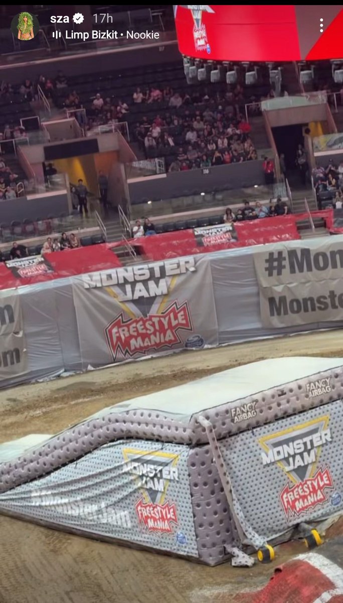 asimimian's tweet image. OMG SZA and ZAYN MALIK WERE TOGHTER