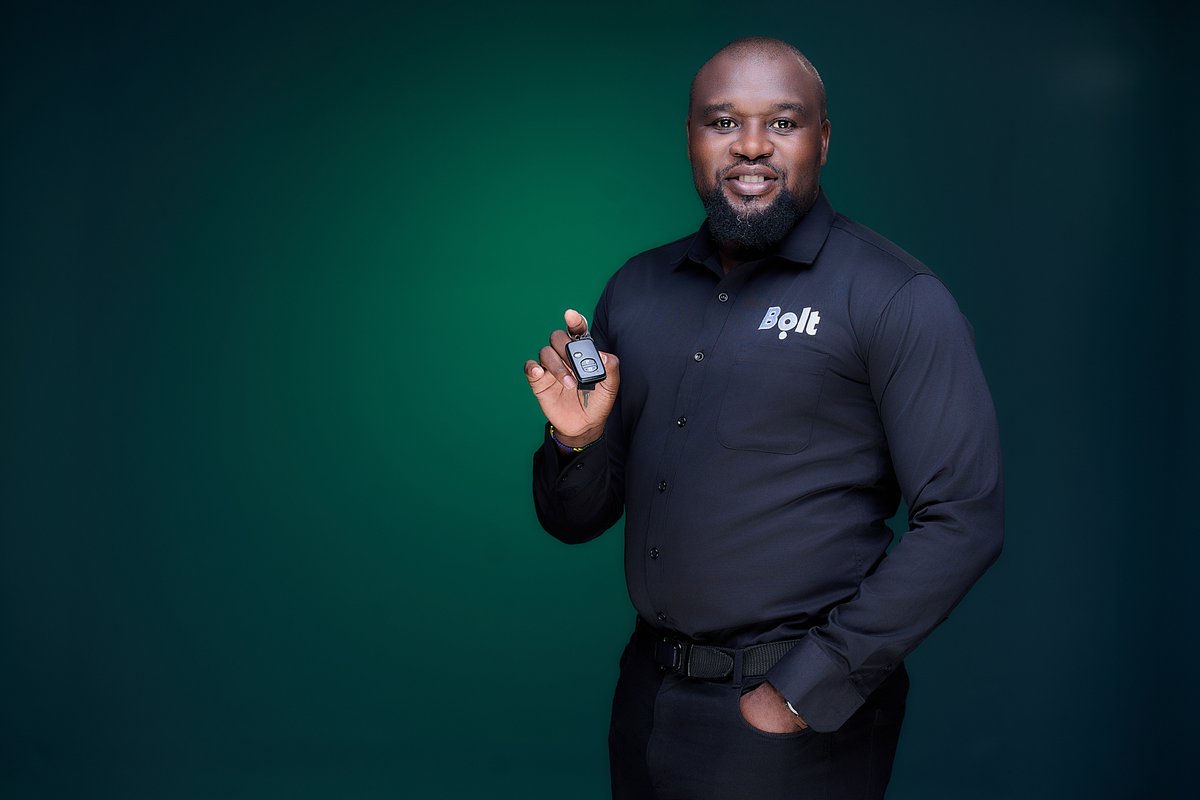 A quick 45-min session, a powerful portrait. We had the honor of photographing Dimmy Kanyakole, GM at Bolt Tanzania, the man leading their operations in three of East Africa’s most dynamic markets. 

<a href="/boltapp/">Bolt</a>

#CorporatePortrait #ExecutiveHeadshots #Leadership #BoltTanzania