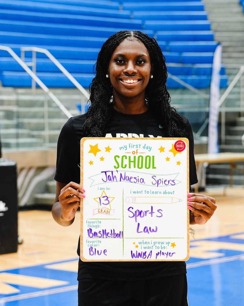 Memphis Women's Basketball (@memphiswbb) on Twitter photo Their college journeys begin today 🥹
An extra happy FDOC to freshmen <a href="/BrooklynnCharlo/">Brooklynn Charlo</a> + <a href="/Nae_Spiers2025/">Jah’Naesia Spiers</a> Their college journeys begin today 🥹
An extra happy FDOC to freshmen <a href="/BrooklynnCharlo/">Brooklynn Charlo</a> + <a href="/Nae_Spiers2025/">Jah’Naesia Spiers</a>