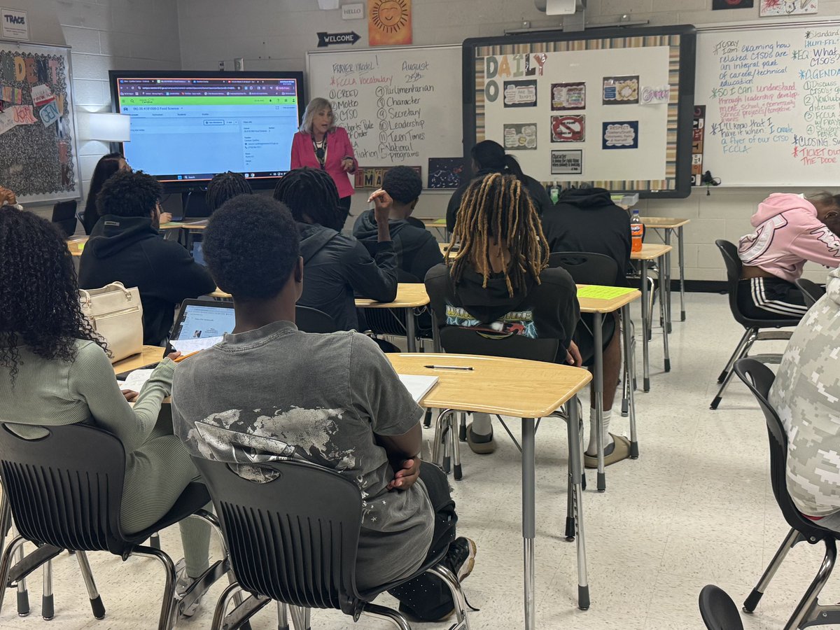 A few classroom visits today <a href="/Ahs06_tigers/">Alcovy High School Covington</a>