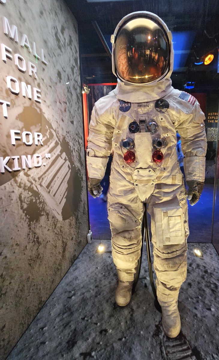 RIP Neil Armstrong, who passed from this earth August 25, 2012. His ashes were dropped into the Atlantic Ocean. #NeilArmstrong #RIPNeilArmstrong #NASA #Apollo11 #Astronaut #FirstManontheMoon   miscellaneousmusings-hve.blogspot.com/2024/12/neil-a…