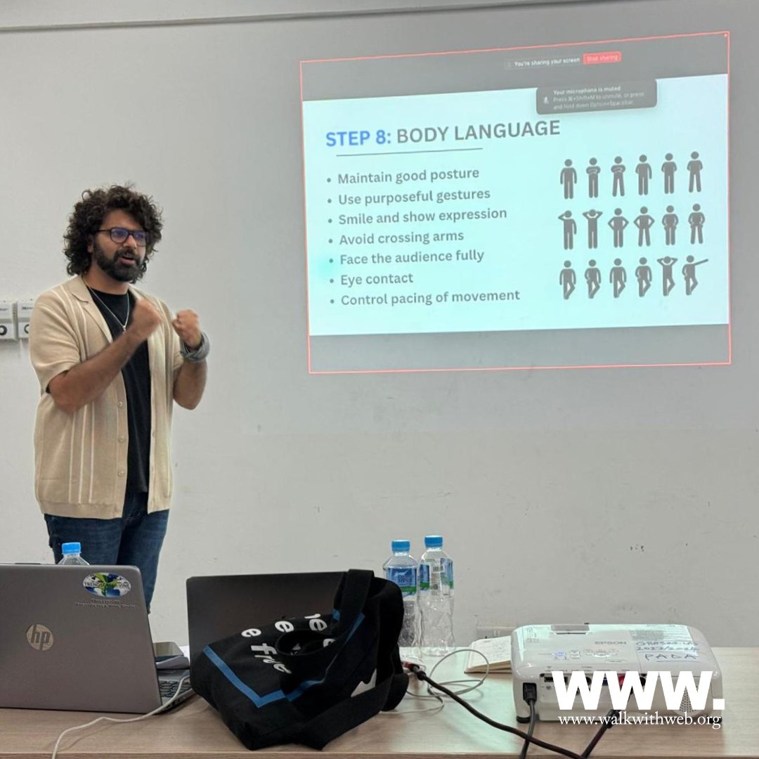 WalkWithWeb's tweet image. Last week, Kartikay Chadha, CEO of @WalkWithWeb led a #DigitalSkills workshop for the IRTG @UnivofGh under the @SSHRC_CRSH’s FrontiersOfBelonging.ca, co-directed by @MTerretta (@uOttawa), Michael Okyerefo (@UnivofGh), Ernest Messina (@UnivDouala) &amp;amp; Rose Ndengue (@YorkUniversity).