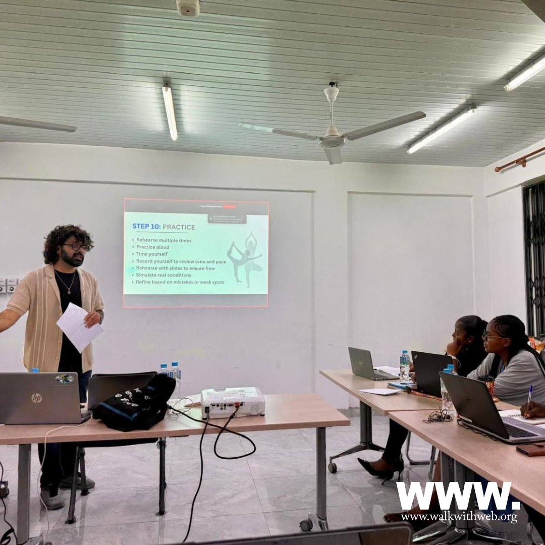 WalkWithWeb's tweet image. Last week, Kartikay Chadha, CEO of @WalkWithWeb led a #DigitalSkills workshop for the IRTG @UnivofGh under the @SSHRC_CRSH’s FrontiersOfBelonging.ca, co-directed by @MTerretta (@uOttawa), Michael Okyerefo (@UnivofGh), Ernest Messina (@UnivDouala) &amp;amp; Rose Ndengue (@YorkUniversity).