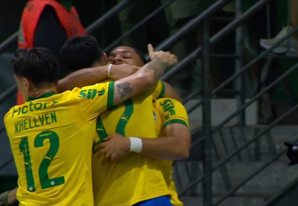 GOL CARALHO

FLACO  LOPEZ

CRAQUE