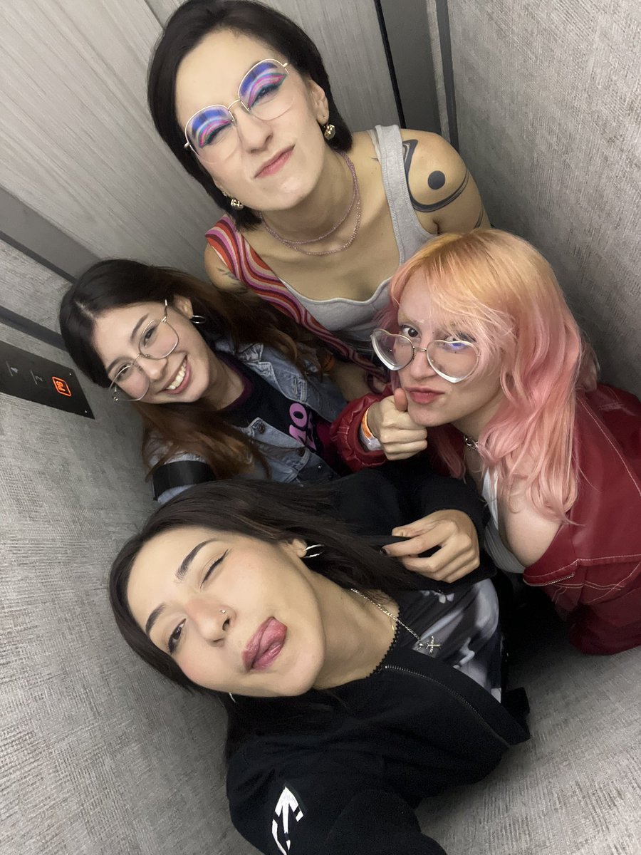 Con pura hermosa alv