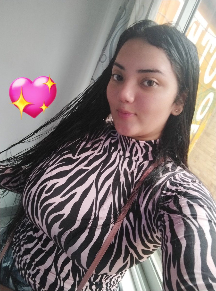 ¿Cuál es tu debilidad? Las mías son los besos en el cuello 🫦 Videollamadas disponibles!