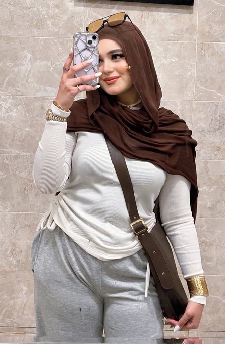 يا تري بقي اصحابي القدام هيعرفوني ولا هتنسي 🍑💋👅