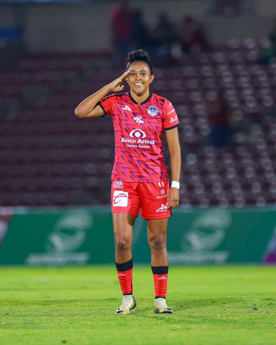 ⚓💜🇸🇻 ¡Abigail Martínez se estrenó como goleadora en la <a href="/LigaBBVAFemenil/">LigaBBVAFemenil</a>! 

🫡🇲🇽👏🏼 Al 29', la delantera salvadoreña del <a href="/MazatlanFem/">Mazatlán FC Femenil ⚓️</a> anotó este lunes contra <a href="/FemenilFcJuarez/">FC Juárez Femenil 🛸</a> su primer gol en el balompié azteca. 

📸 Foto: Mazatlán FC.

#ElSalvador #Fútbol #LaSelecta #Legionarias