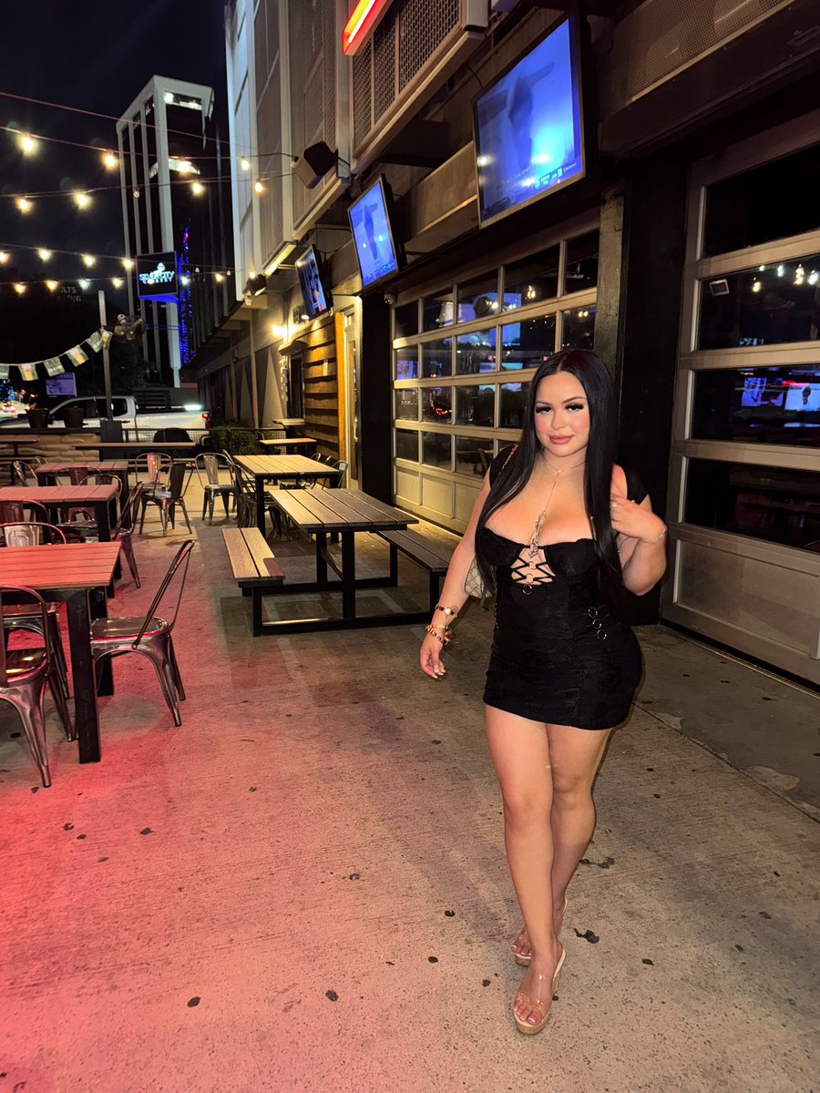 It’s the Latinas for me