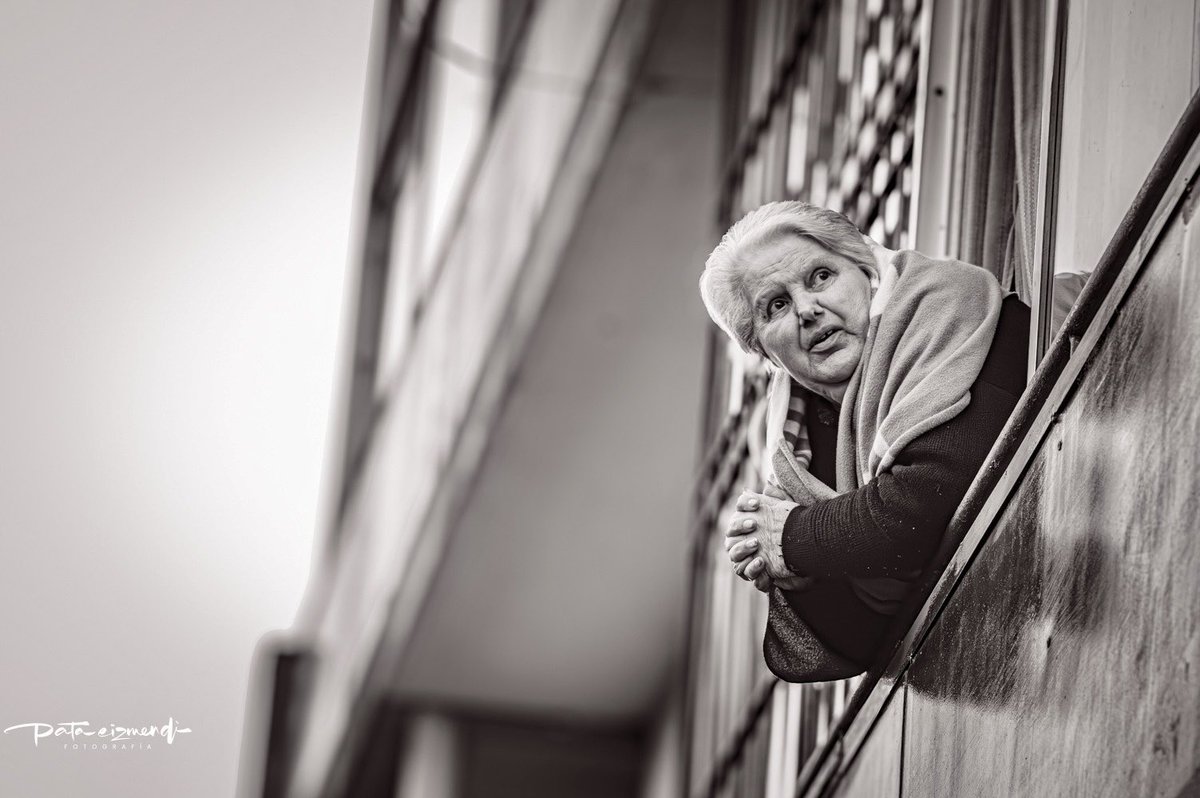pataeizmendi's tweet image. Encuentro de Toques Madre

Sur - Ansina Tradición - Cordón

#Candombe #Tradicion #Uruguay 
#fotografia #fotografosuruguayos  #uruguay #worldphotography #fotoreportaje #streetphotography #photography #urbanphotography #Fotoreportero #photojournalist #fotografoslatam