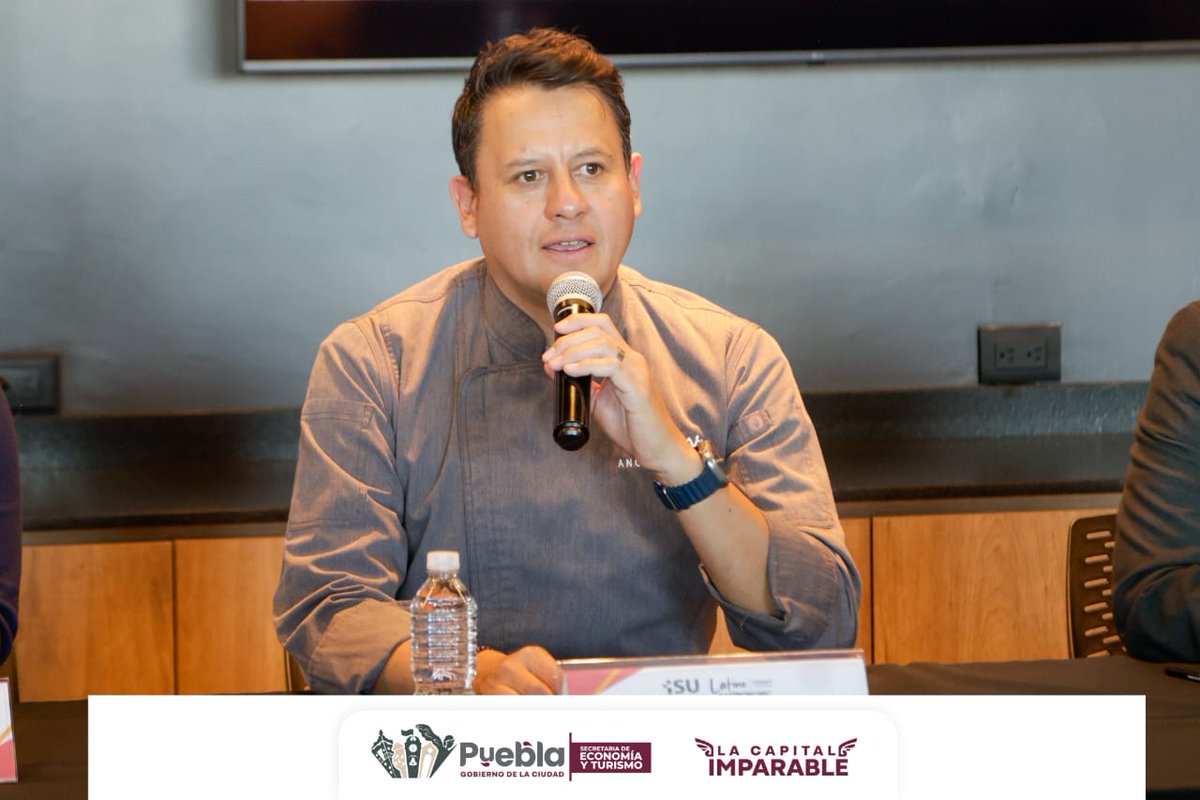 ¡Se acerca!

El director <a href="/carloshuertar/">Carlos Huerta Ramírez</a> presentó #LatinoGastronomic, el primer congreso que expondrá la importancia de la gastronomía poblana y mexicana a nivel internacional y posicionará a la Ciudad de Puebla como un destino gastronómico de clase mundial.

#VisitaPuebla