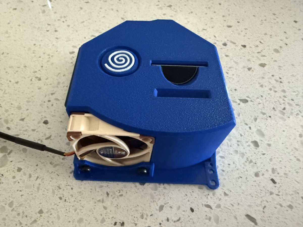 HardAzRockz tweet media