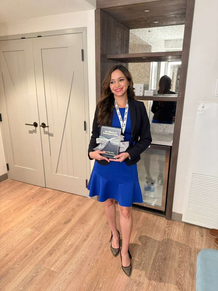 liannagoetz_MD's tweet image. Thank you to the Texas Society of Pathology for inviting me to speak at the YPS Retreat in San Antonio!

It was an honor to share my interview journey and offer guidance to future pathologists. Grateful for the experience and excited for YPS 2026!

#YPSRetreat2025  @TexPathol