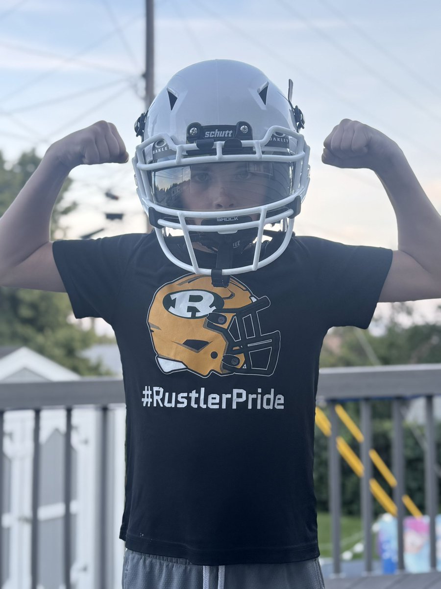 My son picked up his gear and is ready to start his first season of 5th grade tackle football. Let’s go! 
#TroyStrong #MiracleKid #406Football 
<a href="/MTtroystrong/">Callie Ross</a>