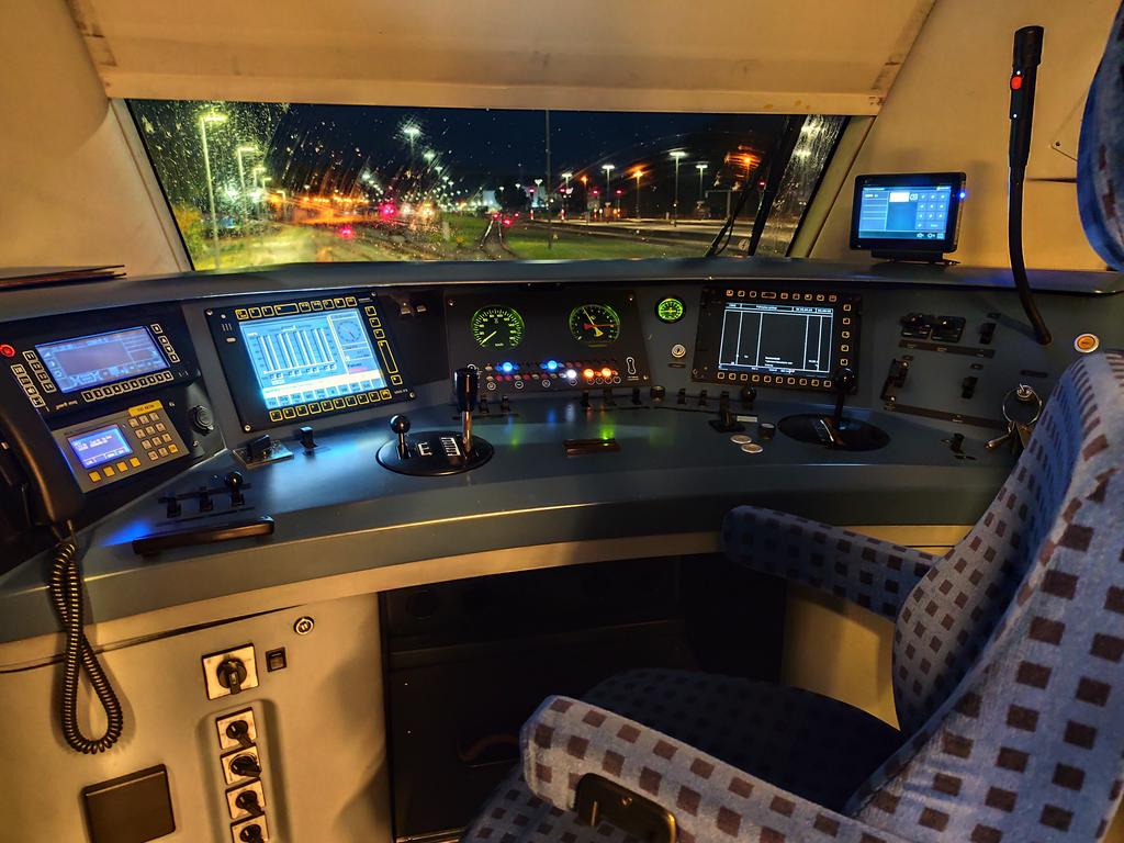 Peter Siemoneit tweet media