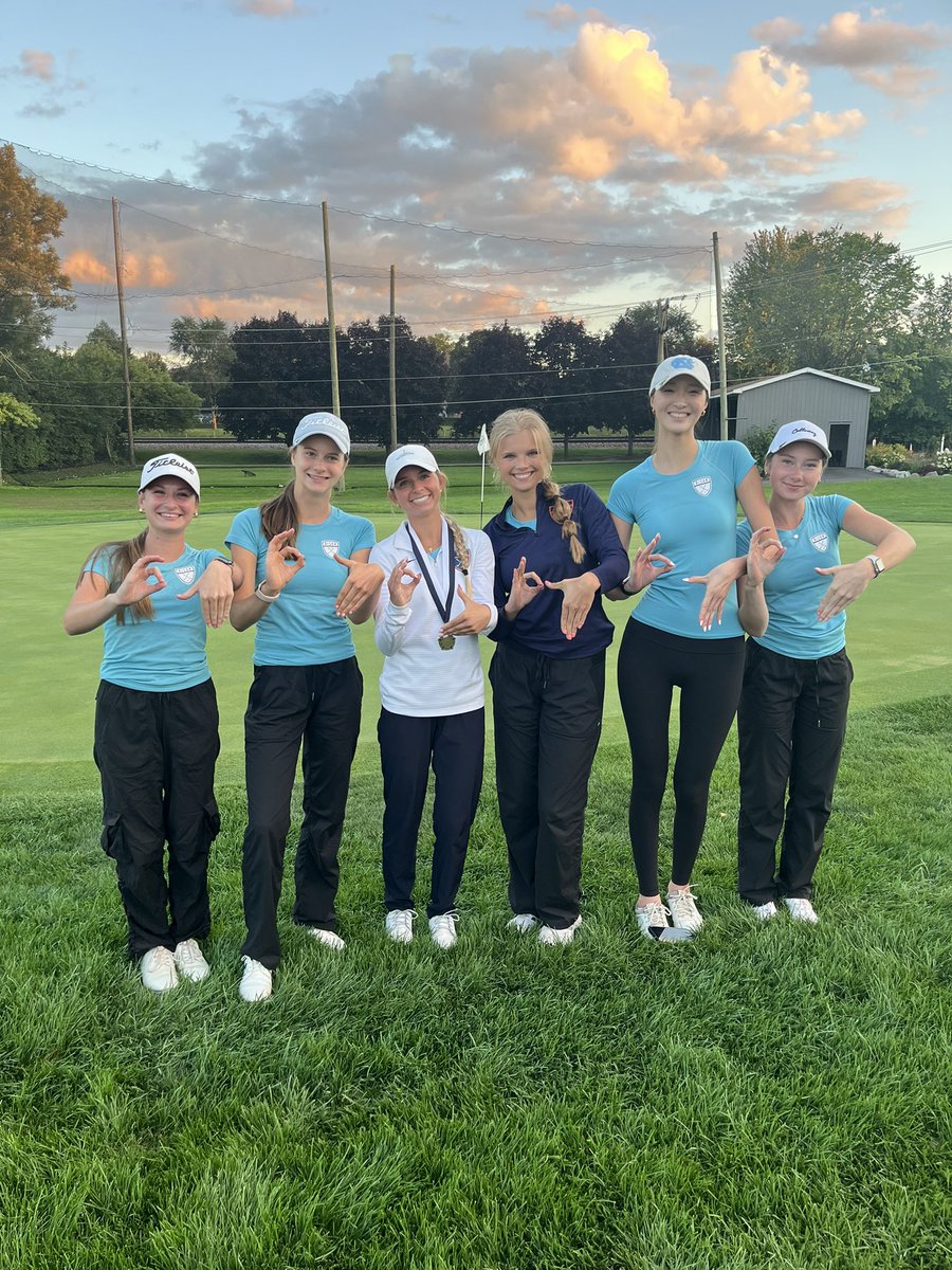 Ladies rocked it today! ⛳️ Finished 4th at St. Viator Invite.  All the ladies continue to battle. Sr. Courtney Beerheide was at it again. Fired 67 (-5) to capture her 3rd straight 18 Hole Title. Ladies tee it up at home on Wednesday vs. Fremd.