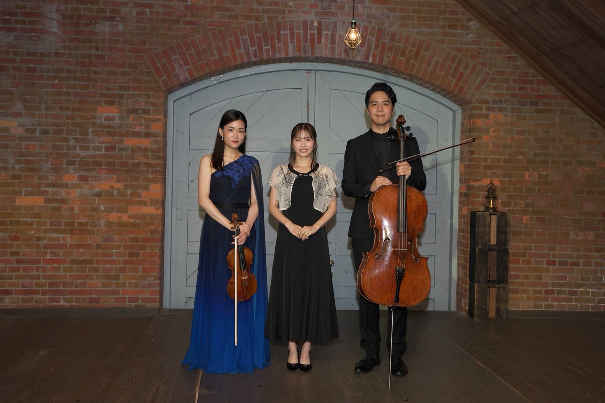 【無料アーカイブ配信開始】8/22に舞鶴赤れんがパークから横山由依さんのナビゲートでライブ配信した #京都クラシックス Kyoto×Classicsのアーカイブ配信を開始しましたのでぜひご覧ください🎵Vn青木尚佳、Vc三井静

curtaincall.media/archive/detail…