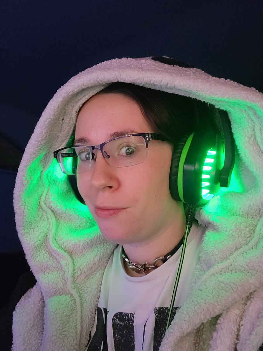 crazypanderah's tweet photo. I see you not saying hi being all weird... well come join me and we can be weird together!

https://t.co/SK16slhUGx
https://t.co/dwRMsOSTUm

#twitch #kickstreaming #predecessor #livenow https://t.co/p9124IEKLp