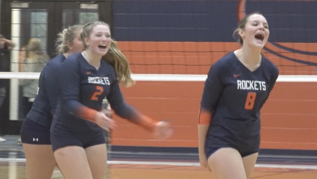 Channel1450com's tweet photo. Tornadoes Rally To Beat Rockets In Three Sets  https://t.co/qKiZVGe9oI https://t.co/3mvNoFViFF