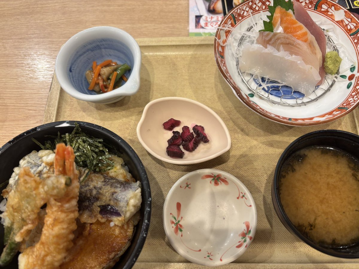 両立相談の窓口が終わり、午後は企業の研修をさせてもらいます。

まずは腹ごしらえです。

#開業保健師