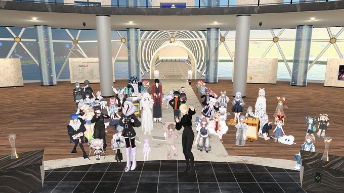 Luke70643015's tweet photo. 我らがAvatownが協賛をした、#第2回VRフォトコン2025 のトークショーにてMCを務めました😎
TATAMIさんからお話聞けてめちゃ楽しかった〜(^з^)-☆

お写真s by Kaerun (@jellekayen) https://t.co/3WIncVcT8U